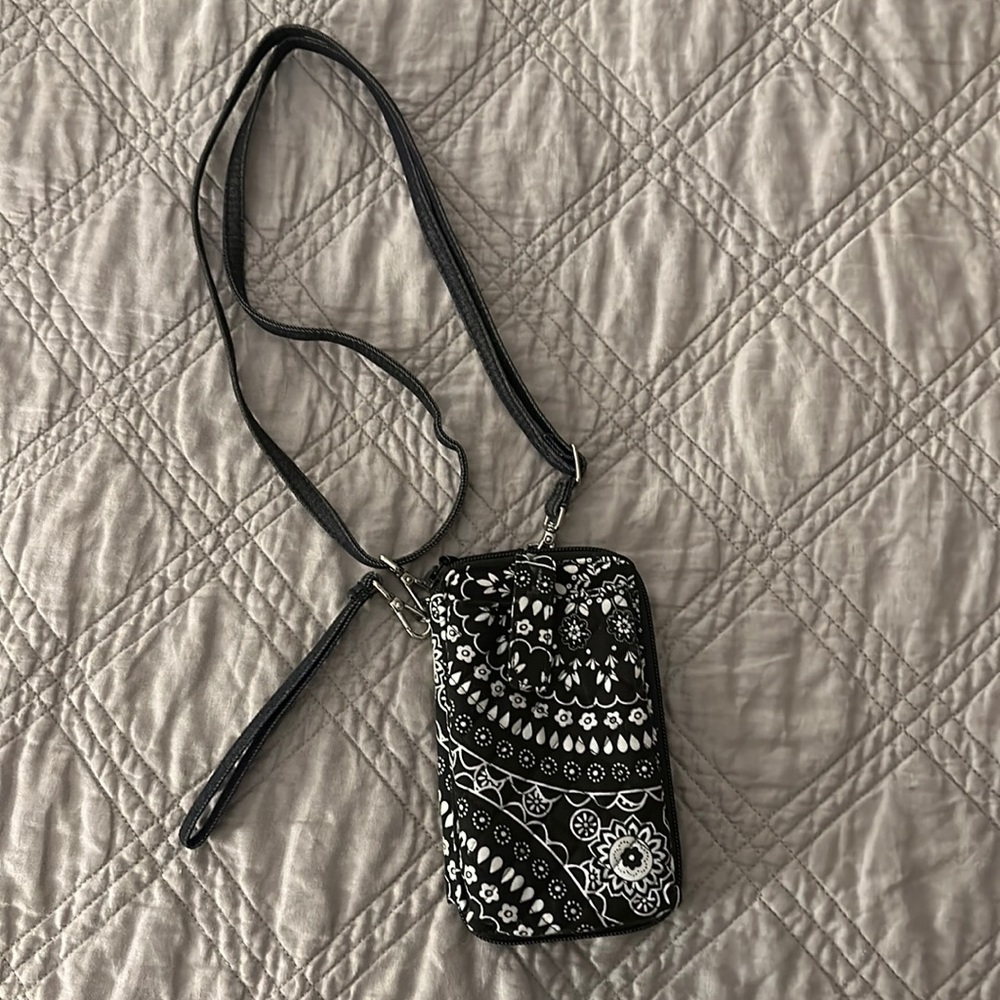 Brand New Vera Bradley Crossbody Wallet